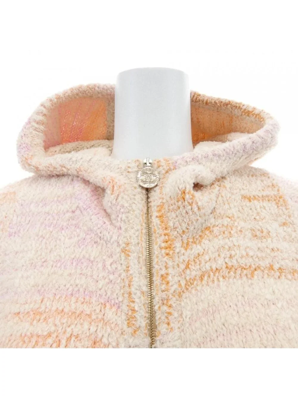 Chanel 25 Vest Beige